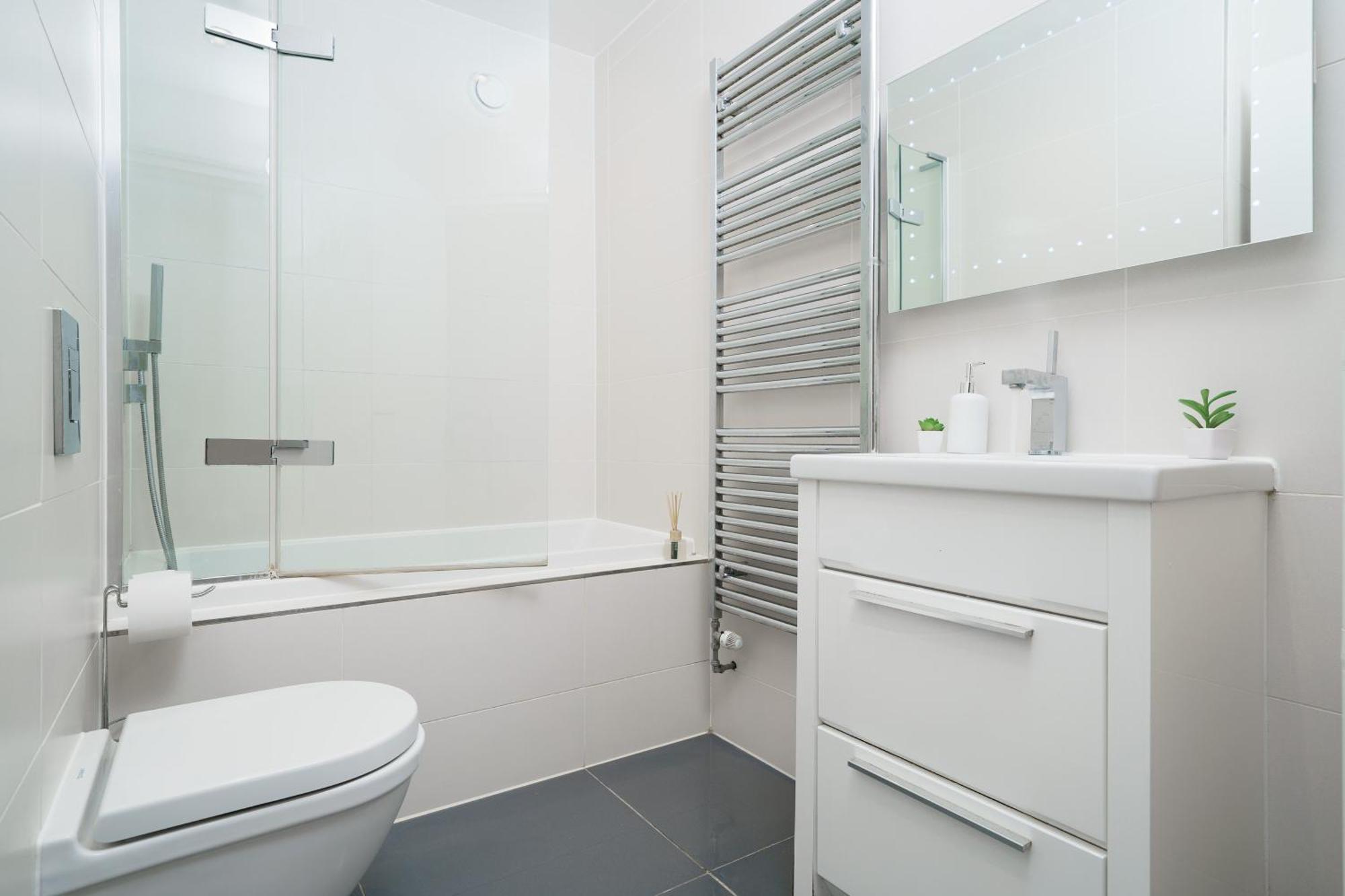 En-Suite Room In Zone 1 Лондон Экстерьер фото